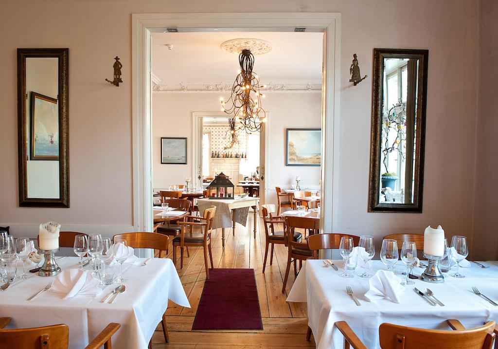 Heinsens Ellerbek Bed & Breakfast Екстериор снимка