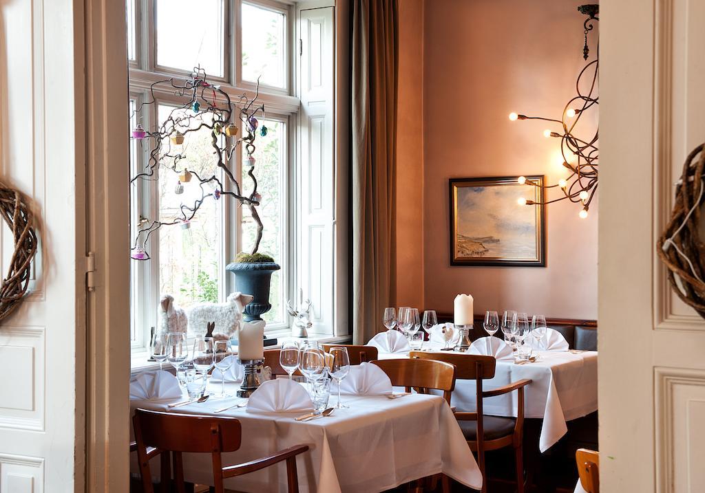 Heinsens Ellerbek Bed & Breakfast Екстериор снимка