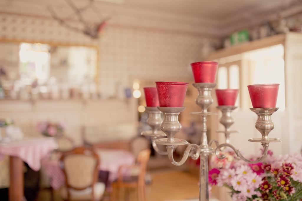 Heinsens Ellerbek Bed & Breakfast Екстериор снимка